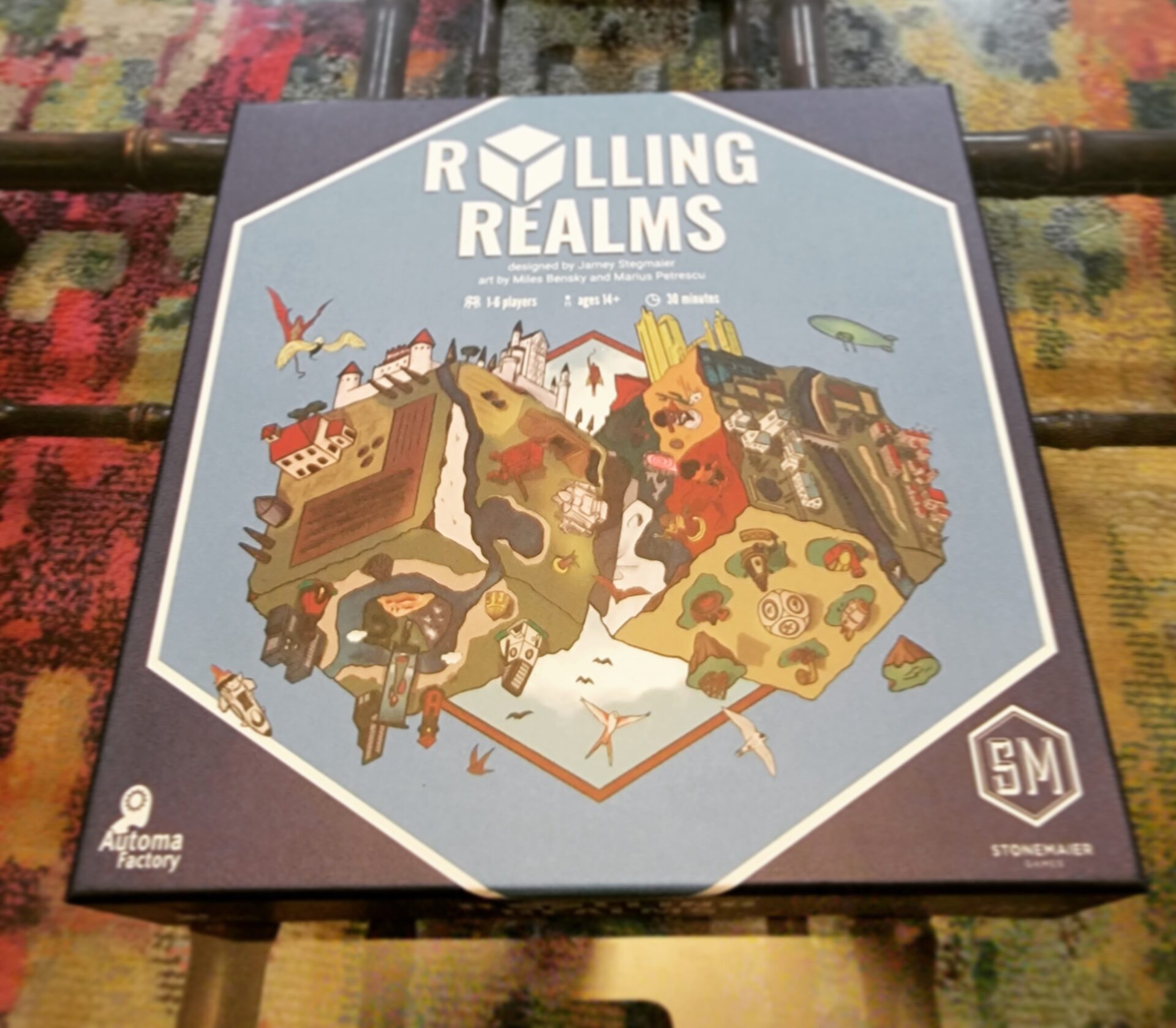 rolling realms board game box