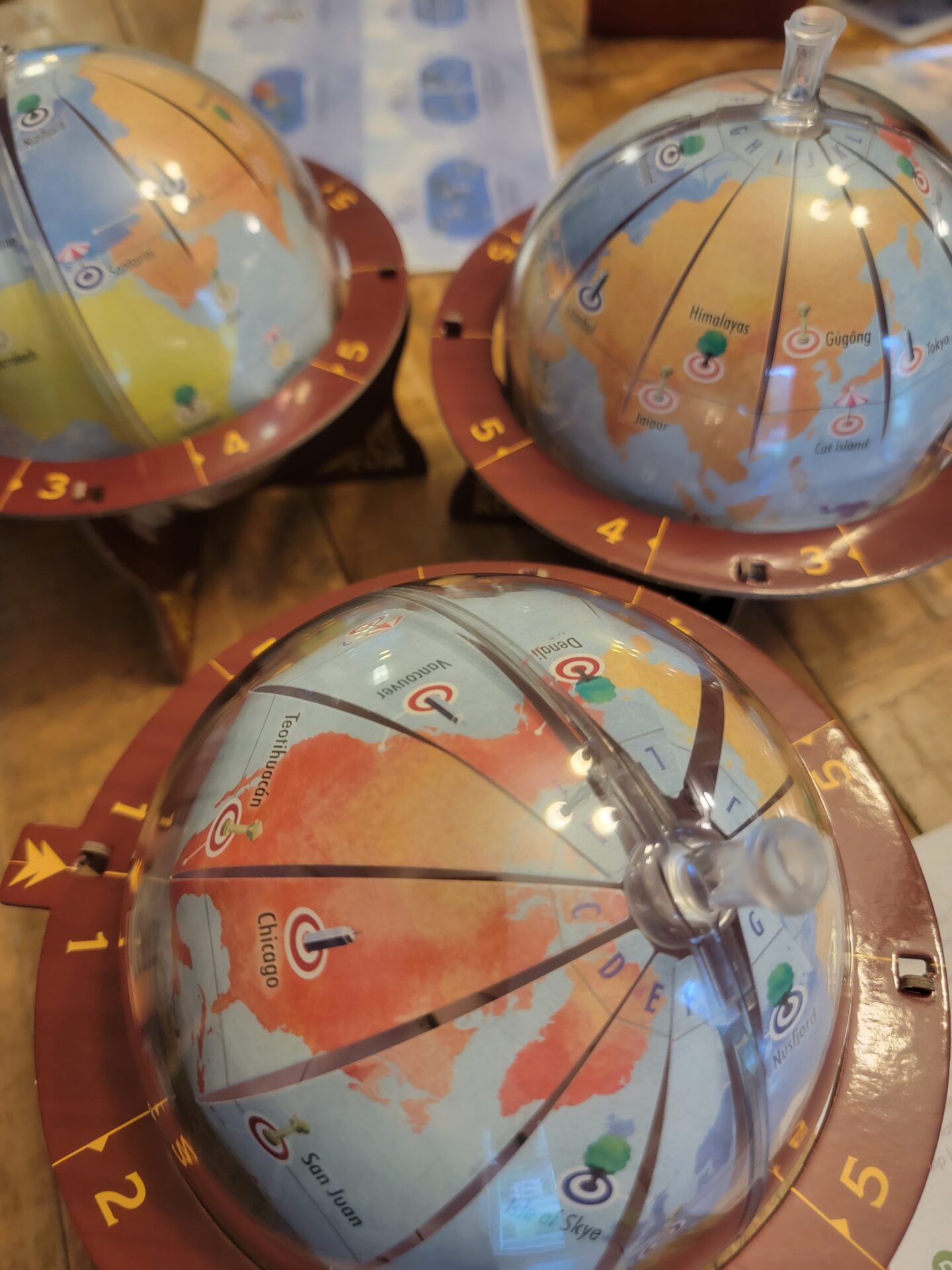 Globetrotting board game globes.